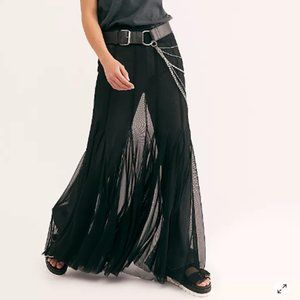 Free People- Godet Girl Mesh 1/2 Slip